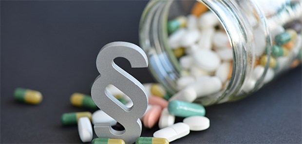 Dispensierrecht für Landärzte? Gleichstellung von Arzt und Apotheker bei der Medikamentenabgabe: Der Chef des Hausärzteverbands fordert ein Dispensierrecht und eine Reform des Arzneimittelrechts.