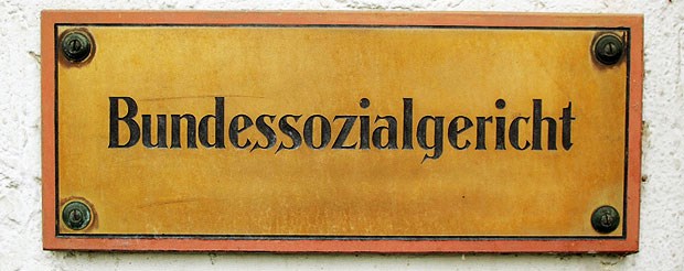 "Wohlverhalten" des Arztes rettet Zulassung nicht mehr Graf-Bernadotte-Platz 5 in Kassel: Das BSG sieht keine praktikablen Kriterien für ärztliches Wohlverhalten.
