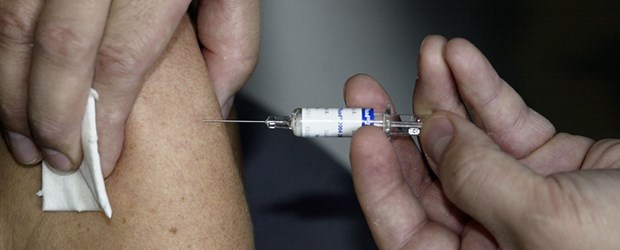PEI ruft Impfstoffe zurück Grippeimpfung mit einer Novartis-Vakzine: Das Unternehmen ruft einige Chargen zurück.