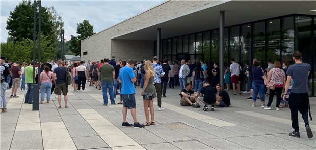 Großer Andrang beim Impfmarathon in Pfedelbach: Alle rund 3000 Impftermine waren in kürzester Zeit ausgebucht.