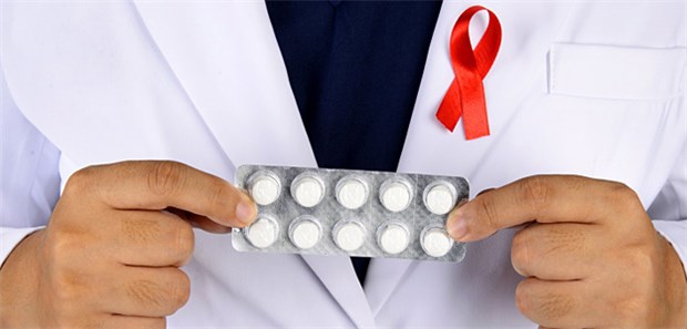 Uganda meldet Erfolge Großer Erfolg: Immer mehr HIV-positive Menschen in Uganda nehmen antiretrovirale Medikamente ein.