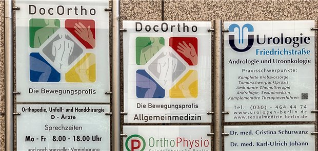 Historische Reform eröffnete 2006 neue Möglichkeiten für Ärzte Großpraxis in Berlin: Kooperative Organisationsstrukturen sind in der ambulanten Medizin inzwischen verbreitete Realität.