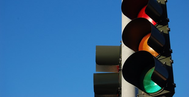 Die Gefahr der Ampel Grün, gelb oder rot: Die Ampelfarben signalisieren dem Finanzbeamten, ob der Steuerpflichtige bei vorherigen Prüfung bereits aufgefallen ist.