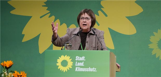 Nonnemacher: Krankenhausreform nur mit Länderöffnungsklauseln „Grundversorgung im ländlichen Raum muss auch in Zukunft sichergestellt werden.“ Brandenburgs Gesundheitsministerin Ursula Nonnemacher (Grüne).