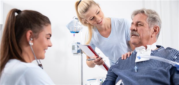 Hausärzte bei beatmungspflichtigen Patienten stärker einbinden! Gut versorgt? Die Bundesregierung plant ein Gesetz zur Verbesserung beatmungspflichtiger Patienten.