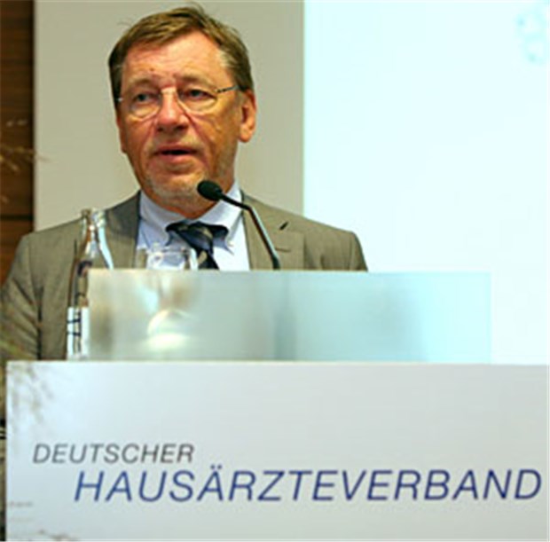 Hausärzte widersprechen Ärzten HÄV-Chef Ulrich Weigeldt bezeichnet eine Abrechnung der spezialärztlichen Versorgung über die KVen als "unmöglich".