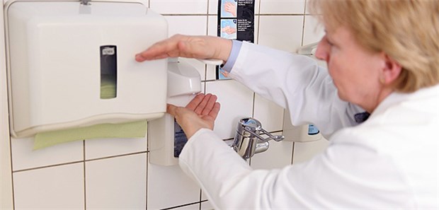Multiresistente Keime bereiten größte Sorge Hände desinfizieren nicht vergessen.
