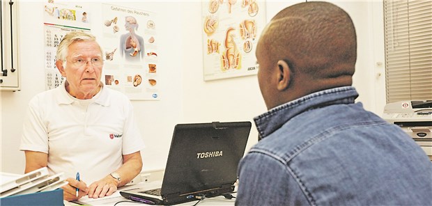 Wie die Neurologie von der Flüchtlingskrise profitiert Häufig erschweren Sprachbarrieren Migranten den Zugang zum Gesundheitssystem im Ankunftsland.