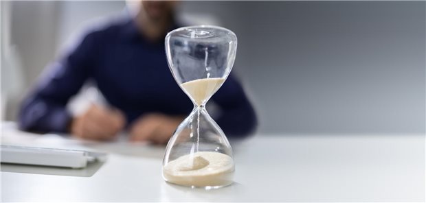 Eine halbvolle Sanduhr