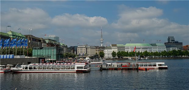Ärztekammer Hamburg besorgt über Gesundheit von Kindern und Jugendlichen Hamburg hat Probleme bei der gesundheitlichen Versorgung von Kindern und Jugendlichen. Die Ärztekammer fordert von der Politik ein Gegensteuern.