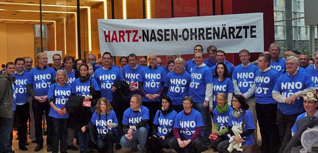 Die Reform ist nicht genug "Hartz-Nasen-Ohrenärzte" in Nordrhein machen auf ihre Honorarsituation aufmerksam.