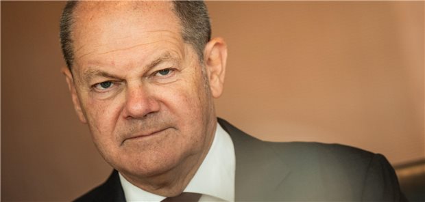 Bundeskanzler Olaf Scholz in Großaufnahme.