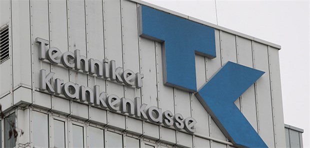Profitieren Krankenkassen von überhöhten Beiträgen? Hat die Kasse bei Beiträgen freiwillig Versicherter zu viel kassiert? Die Zentrale der TK in Hamburg (Archivbild).