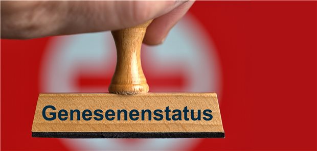 Gericht: Verkürzter Genesenenstatus verfassungswidrig Hatte sich das RKI zu viel Macht rausgenommen, als es einseitig die Gültigkeitsdauer des Genesenenstatus auf 90 Tage verkürzte?