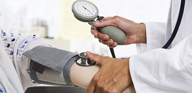 Wendemarke 120 Hauptsache der systolische Blutdruck kann auf Werte unter 140 mmHg gesenkt werden.