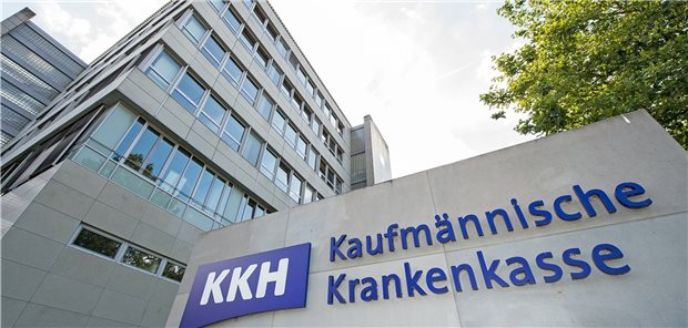 Sparkurs und Digitalisierung bedrohen tausende Jobs bei der KKH Hauptsitz der KKH in Hannover: Die Krankenkasse will in Zukunft effizienter und vor allem digitaler werden. Ein Jobabbau könnte die Folge sein.