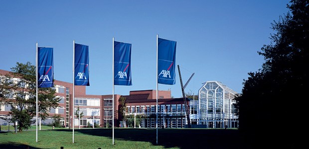Starkes Neugeschäft vor Unisex Hauptverwaltung des Versicherungskonzerns Axa in Köln.