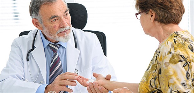 Selbstausbeutung geht zu Ende Hausärzte behandeln im Schnitt 52 Patienten am Tag.