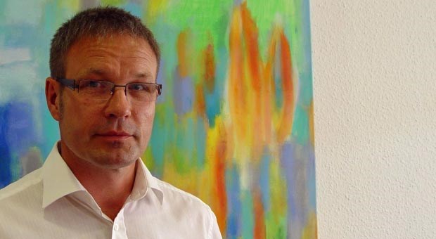 Hausarzt Bätje: "Ich mache alles, wozu die anderen keine Zeit haben. Diesen Service schätzen die Patienten und kommen genau deshalb hierher."