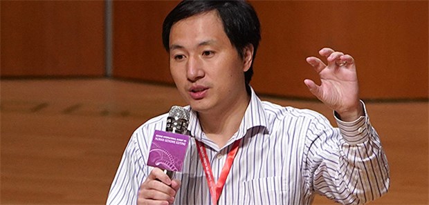Weitere Frau trägt Genbaby aus He Jiankui wird für seine Forschung heftig kritisiert.