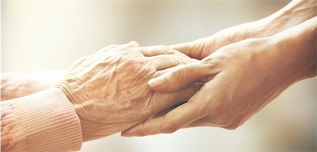 Helfende Hände – das wünschen sich Menschen am Ende ihres Lebens.