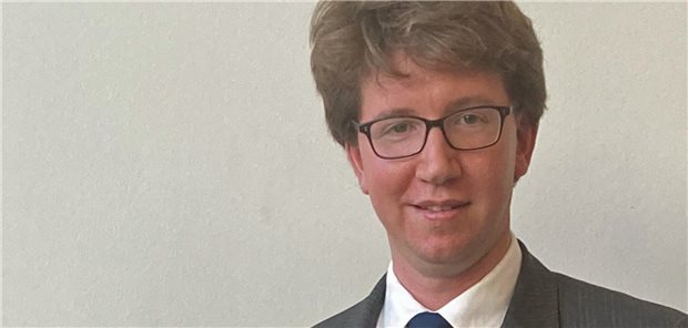 Hentschel-Preis für Berliner Schlaganfallforscher Hellwig Hentschel-Preisträger 2022: Dr. Simon Hellwig von der Berliner Charité