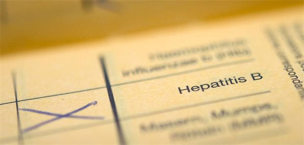 Die Hepatitis-B-Impfung hat in einem Impfausweis ein Kreuz.