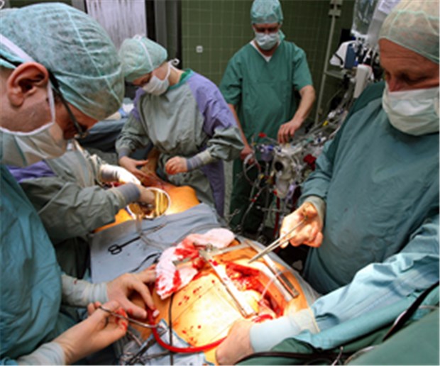 Herztransplantation: Mit Statinen sinkt Krebsrisiko Herz-Op: Bei Transplantationspatienten könnte das Krebsrisiko womöglich nach einer Statin-Therapie sinken.