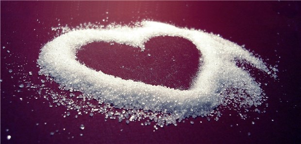 Herz aus Zucker: Diabetiker haben als Komorbiditäten gehäuft auch Probleme mit ihrem kardiovaskulären System.