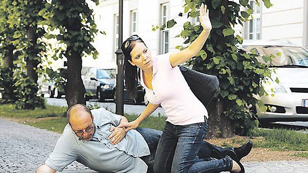 KHK-Risiko bei Cushing-Syndrom stark erhöht Herzprobleme wie KHK - bei Cushing-Syndrom während systemischer Kortikoidtherapie ist das Risiko deutlich erhöht.