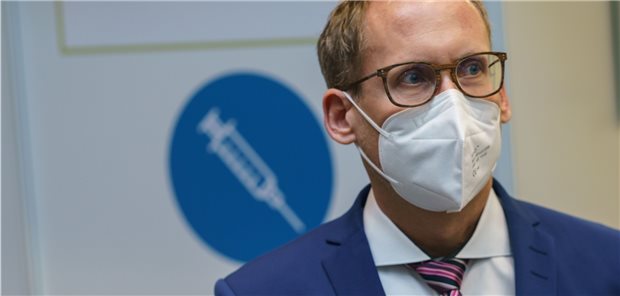 Klose drängt weiter auf eine allgemeine Corona-Impfpflicht Hessens Sozialminister Kai Klose (Grüne) drängt wegen unzureichender COVID-Impfzahlen weiter auf eine allgemeine Impfpflicht.