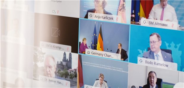 Corona: Statt Café-Besuch drohen an Ostern Ausgangssperren Heute berät die Bund-Länder-Konferenz wieder über die Corona-Maßnahmen der kommenden Wochen (im Bild das Treffen am 3. März).