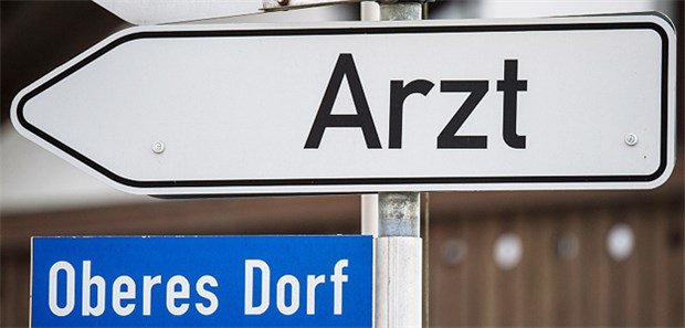 Neuer Anlauf mit den Praxiskliniken Hier gehts zum Arzt: Die KBV will neuen Schub für Praxiskliniken der Vertragsärzte.