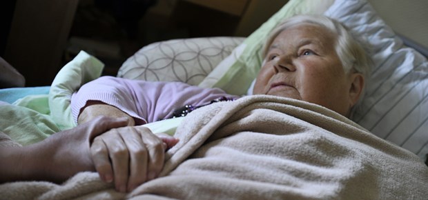 Palliativmediziner fordern mehr Forschung Hilfe am Lebensende: Palliativmediziner fordern mehr Forschung.