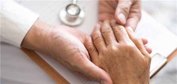 Hilfe in der palliativen Situation: In der aktualisierten Leitlinie zu Psychoonkologie gibt es gesonderte Empfehlungen für Patienten, die sich konkret mit ihrem Lebensende konfrontiert sehen.