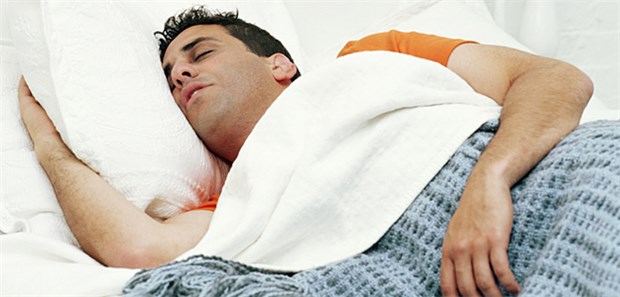 Auch Diabetes-Risiko schießt in die Höhe Hochdruck im Schlaf? In der Nacht sollte der Blutdruck einen Wert von120/70 mmHg nicht überschreiten.