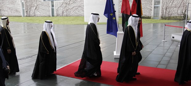 Deutschland - Mauerblümchen im Medizintourismus Hoher Besuch im Kanzleramt: Auch als Medizintouristen kommen Besucher von der arabischen Halbinsel nach Deutschland.