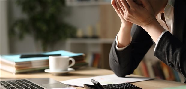 Homeoffice kann seine Schattenseiten haben Homeoffice kann auch seine Schattenseiten haben – gerade, wenn der betreffende Arbeitnehmer depressiv ist.