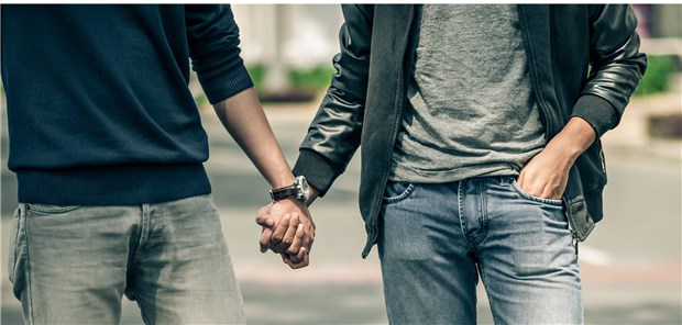 Kabinett billigt Verbot von „Konversionstherapien“ Homosexuelle „umpolen“? Die Regierung schiebt den Konversionstherapien einen Riegel vor.