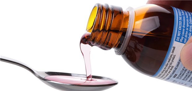 Hustensaft: Der Wirkstoff Dextromethorphan senkt auch den Blutzucker.