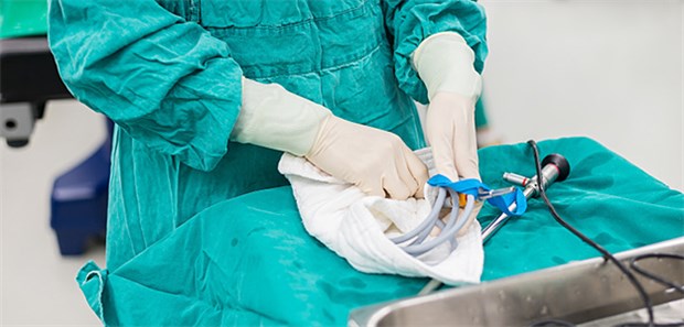 Gesetzesvorgaben fernab der Realität? Hygiene ist überaus wichtig: Bis zu 600.000 Menschen infizieren sich nach Berechnungen jedes Jahr mit Krankenhauskeimen.