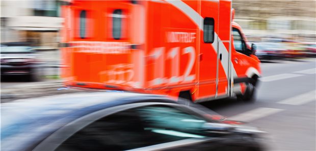 Traumanetz hilft Schwerverletzten schneller IVENA weist den Weg: In Bremen beschleunigt die Kooperation im Traumanetz die Behandlung der Patienten.