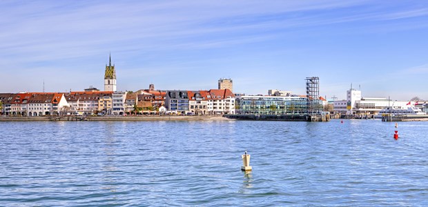 Teure CT im Kilometerabstand Idylle am See: Am Bodensee könnte die CT-Dichte zunehmen.