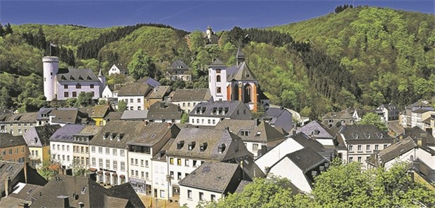 Ärzte lassen sich nicht ins Gesundheitszentrum locken Idyllisches Städtchen: Neuerburg im Eifelkreis Bitburg/Prüm sucht Ärzte für ein Gesundheitszentrum.
