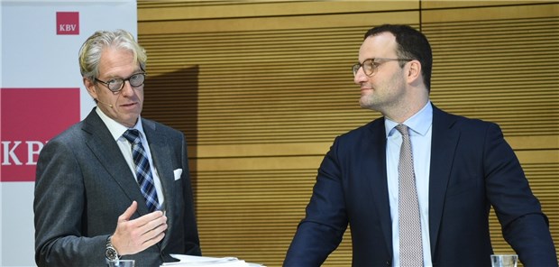 Spahn bietet Gespräche über bessere TSVG-Regelungen an Im Dialog: Gesundheitsminister Jens Spahn und KBV-Chef Dr. Andreas Gassen.
