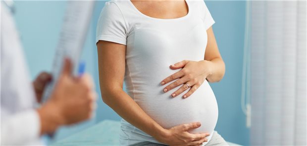 Im Falle einer künstlichen Befruchtung sind die Risiken für eine Frühgeburt und eine Plazentaablösung erhöht.