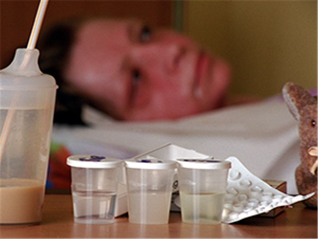 Kabinett erleichtert die Schmerztherapie in der Palliativmedizin Im Hospiz: Medikamentenrationen zur Schmerzlinderung.