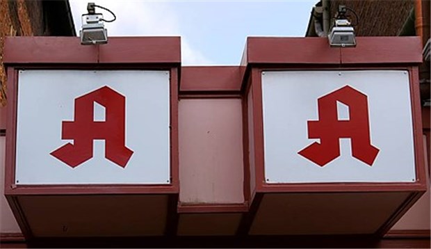 Apotheker erzielen 2008 Umsatzplus Im Jahr 2007 gab es mehr als 21 600 Apotheken in Deutschland.