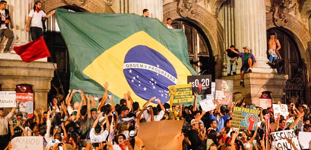 Vom Aufstand zur besseren Gesundheit? Im Juni gingen in Sao Paulo Menschenmassen auf die Straße, um unter anderem für ein besseres Gesundheitssystem zu demonstrieren.