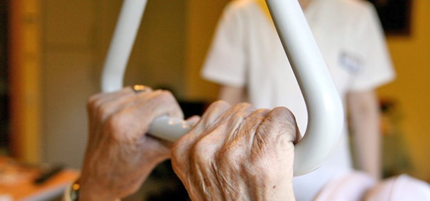 Vergütung darf gekürzt werden Im Pflegeheim: Zu wenig Personal drückt das Honorar.